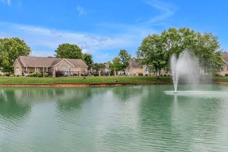 2341 Stonecenter Ln, Murfreesboro, TN 37128