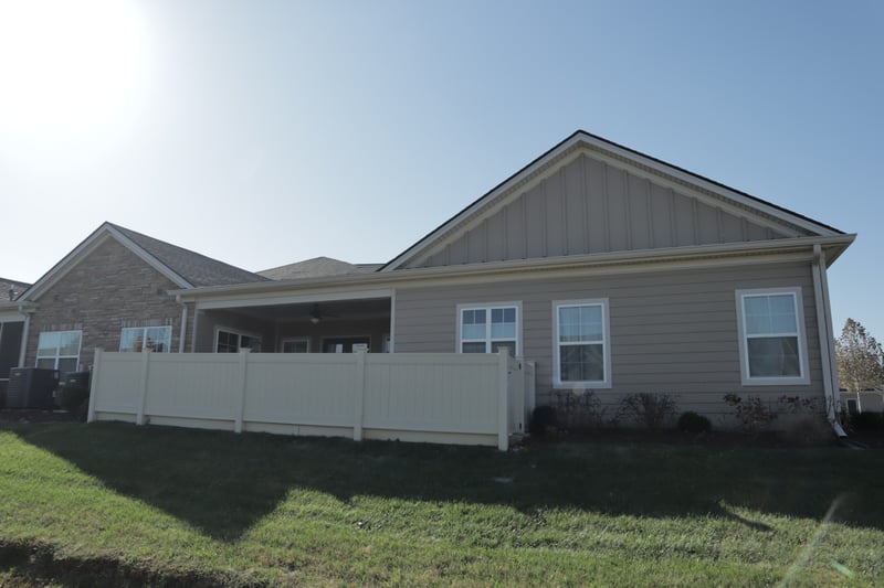 2341 Stonecenter Ln, Murfreesboro, TN 37128