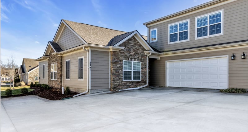 2341 Stonecenter Ln, Murfreesboro, TN 37128