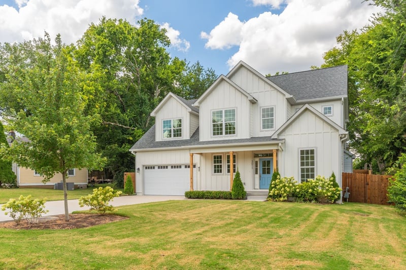 3011 Harlin Dr, Nashville, TN 37211