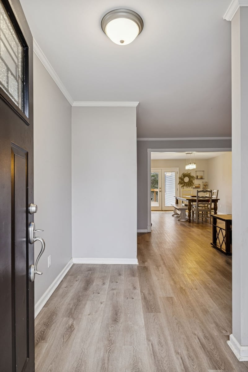 9042 Carolyn Way, Bon Aqua, TN 37025