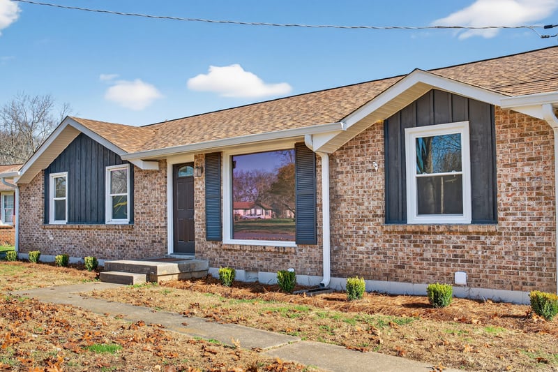 267 Southburn Dr, Hendersonville, TN 37075