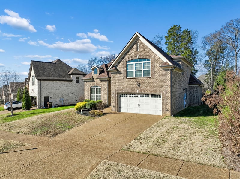 1061 Stonehollow Way, Mount Juliet, TN 37122