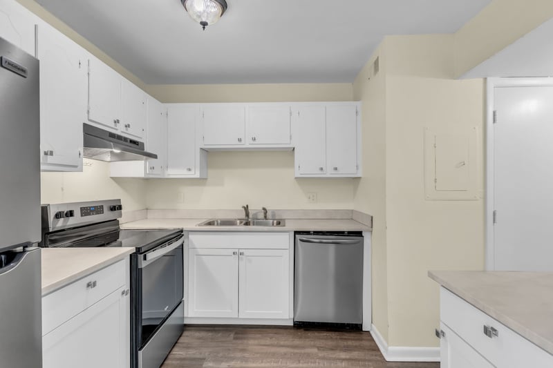 370 Wallace Rd #F5, Nashville, TN 37211