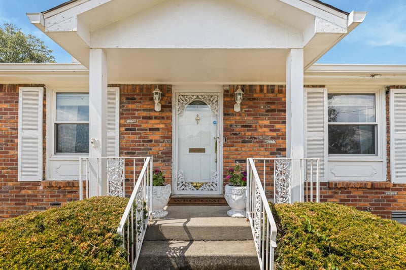 3849 Woodward Dr, Nashville, TN 37207