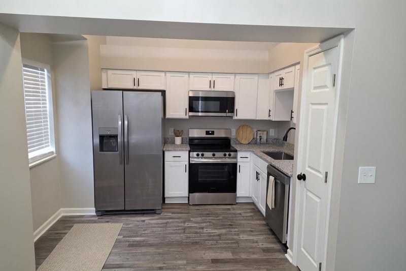 2004 Lassiter Dr, Goodlettsville, TN 37072