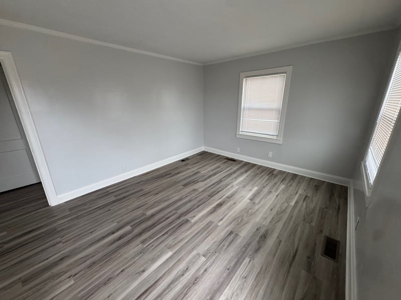 2421 Grover St, Nashville, TN 37207