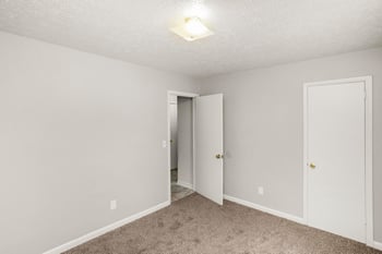 700 Oakdell Ave, Madison, TN 37115