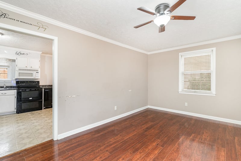 1176 Petty Rd, White Bluff, TN 37187