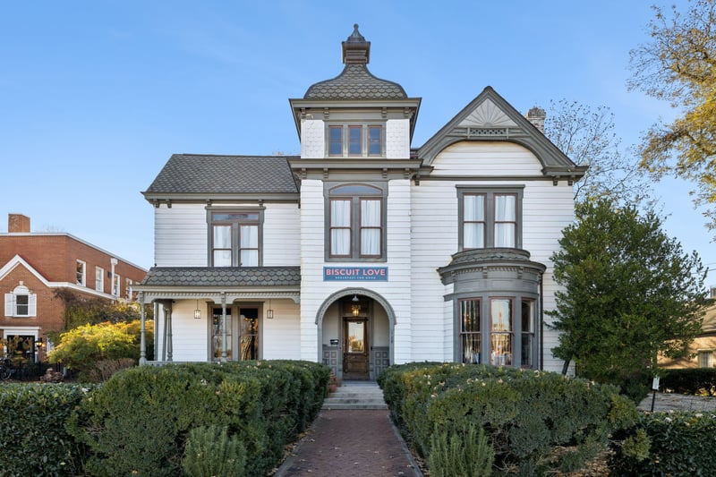 132 3rd Ave, Franklin, TN 37064