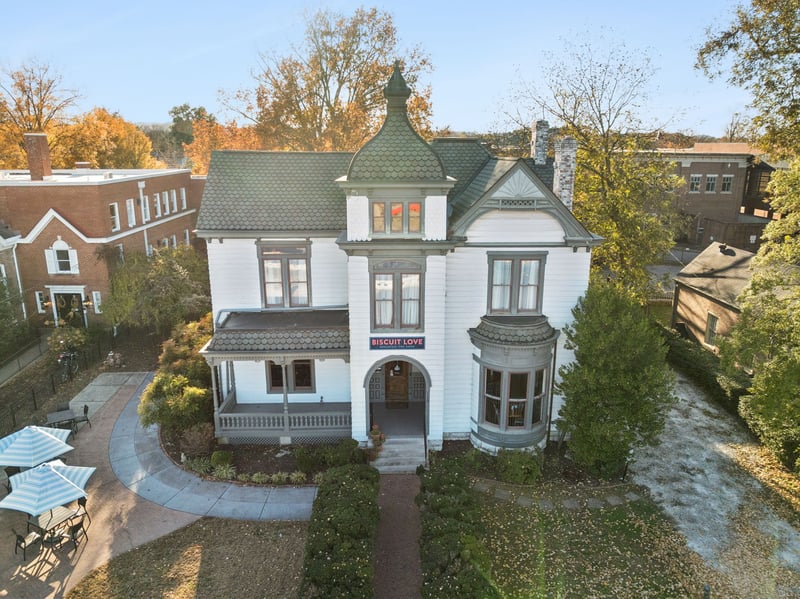 132 3rd Ave, Franklin, TN 37064