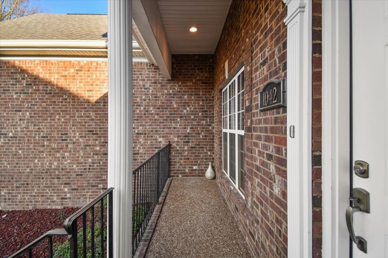 1042 Stonehollow Way, Mount Juliet, TN 37122