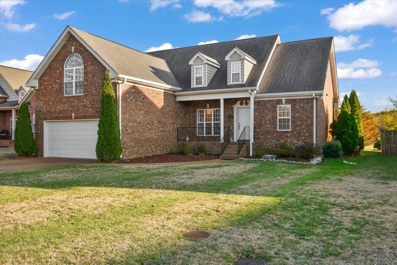 1042 Stonehollow Way, Mount Juliet, TN 37122