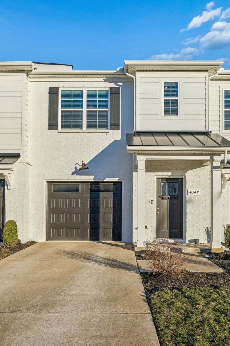 4347 Doral Dr, Murfreesboro, TN 37127