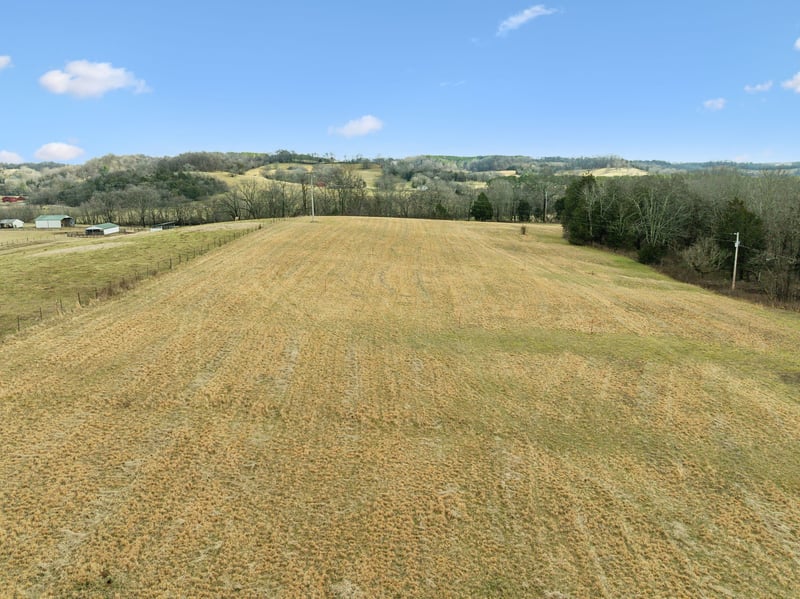 Leipers Creek Rd, Williamsport, TN 38487