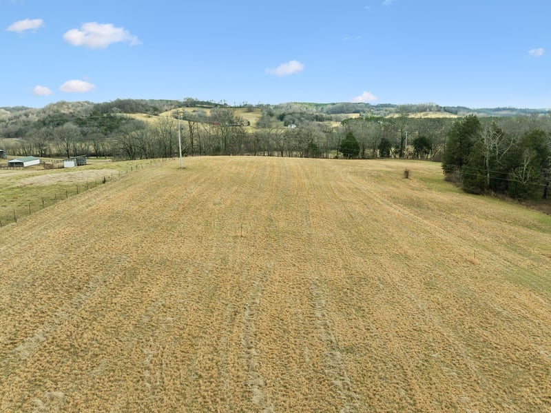 Leipers Creek Rd, Williamsport, TN 38487