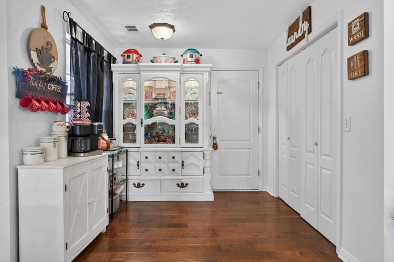 6045 Firelight Trl, Antioch, TN 37013