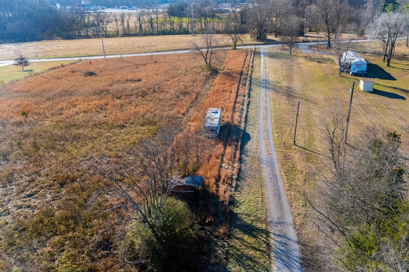 2854 Joe Dowlen Rd, Pleasant View, TN 37146