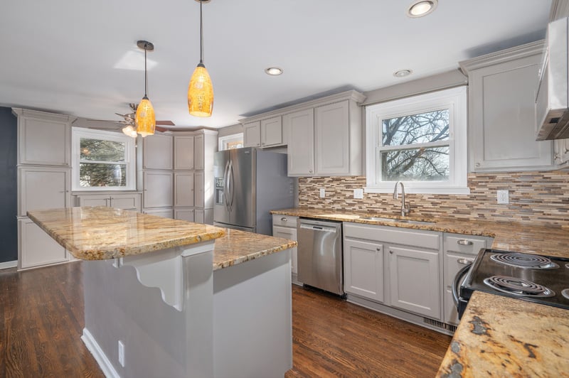 208 Whorley Dr, Nashville, TN 37217