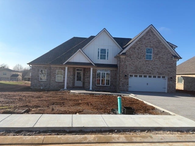 927 Licinius Ln, Murfreesboro, TN 37128