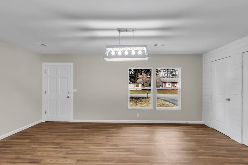 1510 Foxdale Dr, Murfreesboro, TN 37130