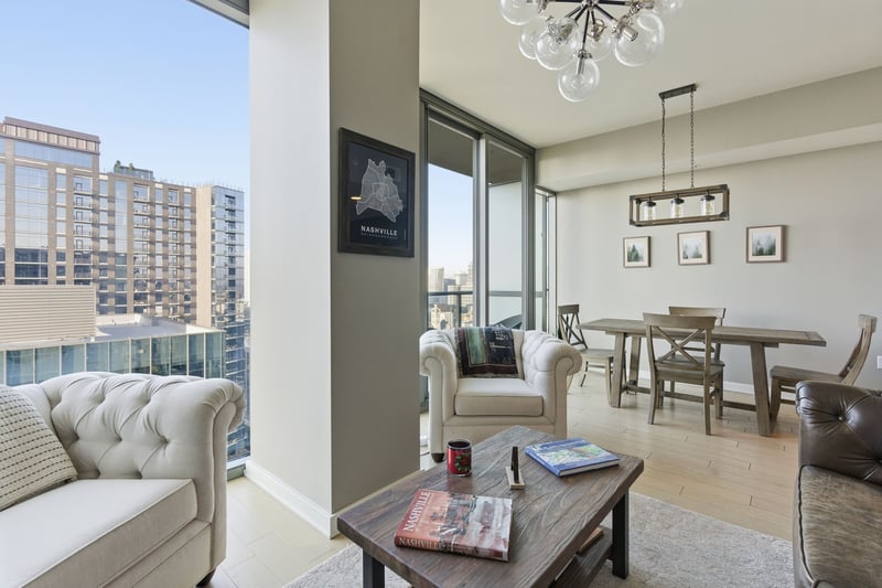 1212 Laurel St #2010, Nashville, TN 37203