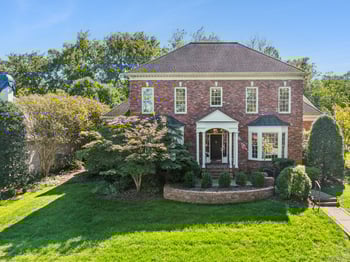 10 Old Club Ct, Nashville, TN 37215