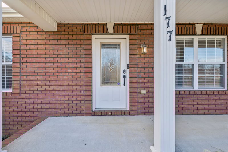 177 Monticello Dr, Pleasant View, TN 37146