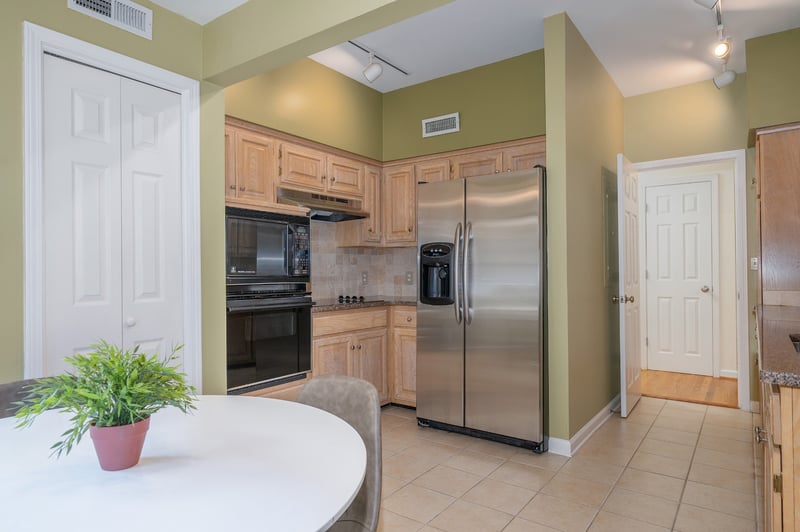 3818 West End Ave #204, Nashville, TN 37205