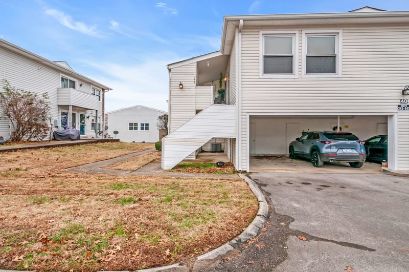 810 Bellevue #242, Nashville, TN 37221