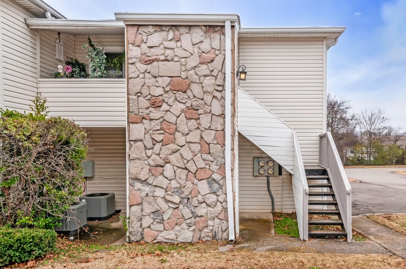 810 Bellevue #242, Nashville, TN 37221