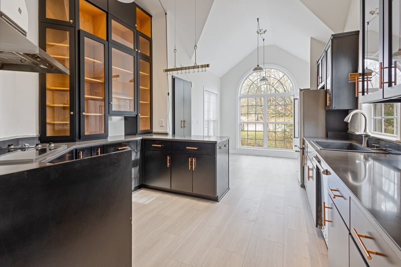 348 Red Feather Ln, Brentwood, TN 37027