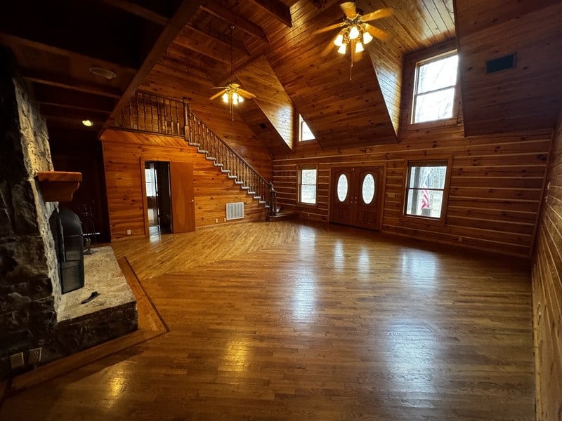 300 W Richmond Shop Rd, Lebanon, TN 37090