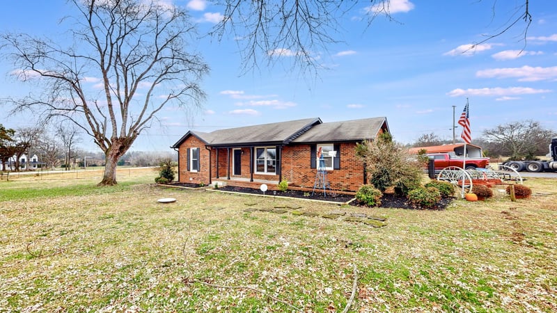 25 Phillips Rd, Lebanon, TN 37087