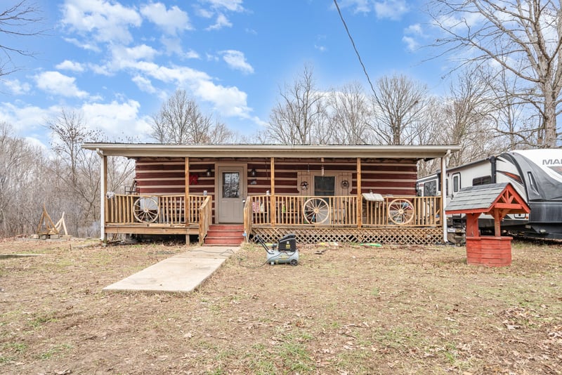 1300 Primm Rd, Ashland City, TN 37015