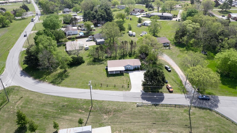 291 Old Waldron Rd, La Vergne, TN 37086