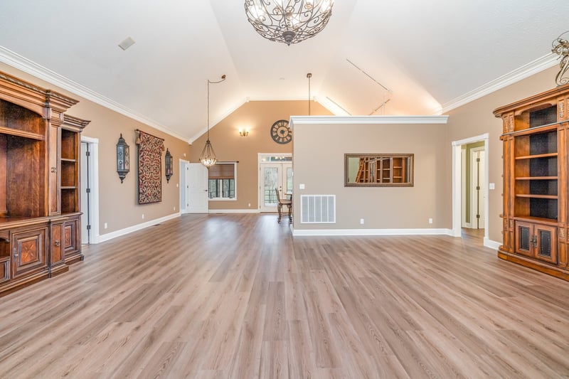 5827 Highway 76 , Springfield, TN 37172