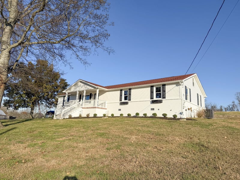 1894 Porterfield Rd, Readyville, TN 37149
