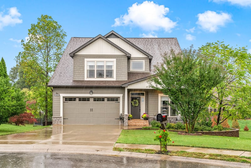 2253 Fairfax Dr, Clarksville, TN 37043