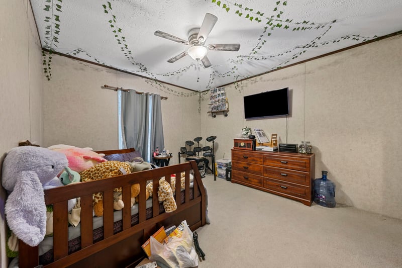 6840 Herbert Shannon Rd, Springfield, TN 37172