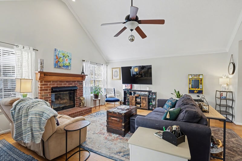 1109 Mistletoe Cir, Hermitage, TN 37076