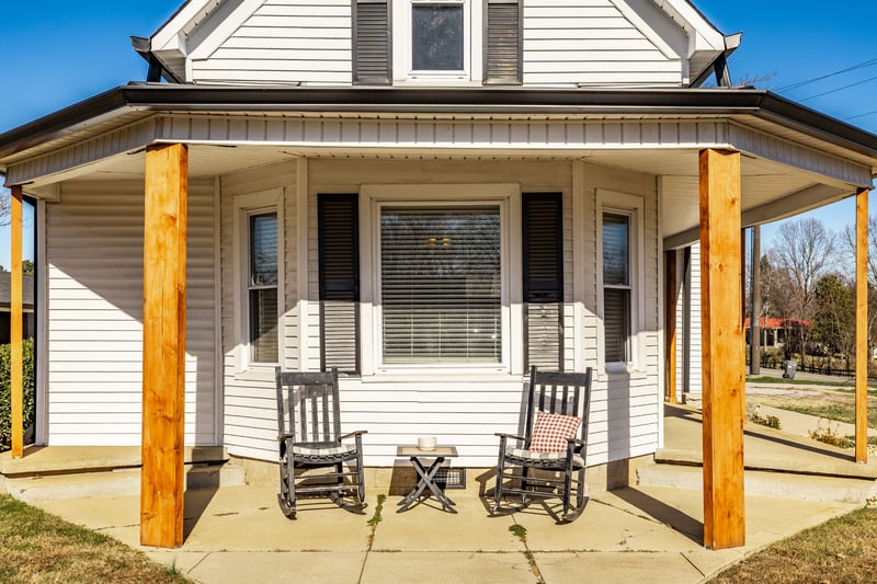 2999 Oak Grove Church Rd, Bethpage, TN 37022