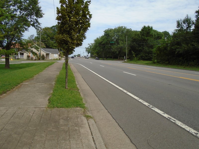 2503 Memorial Blvd, Springfield, TN 37172