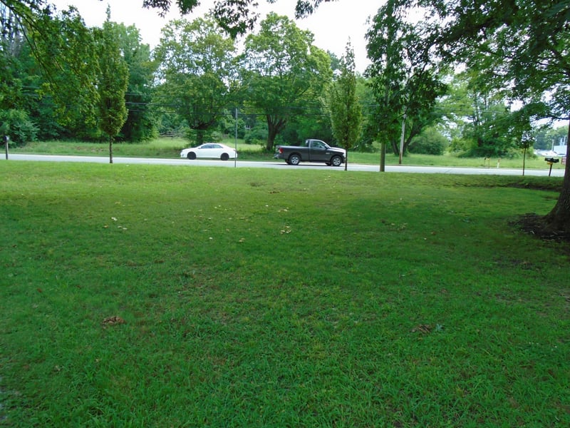 2503 Memorial Blvd, Springfield, TN 37172