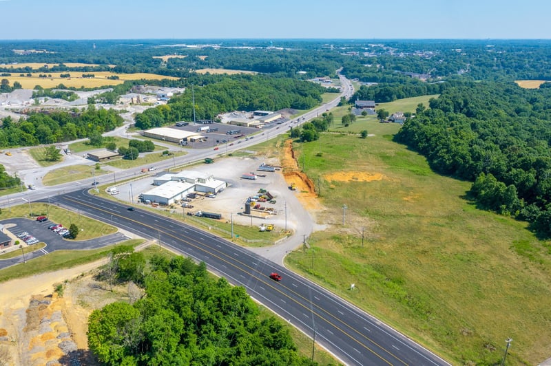 Highway 41 , Springfield, TN 37172