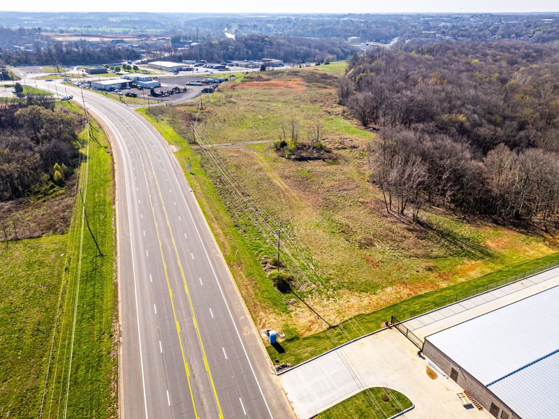 Highway 41 , Springfield, TN 37172