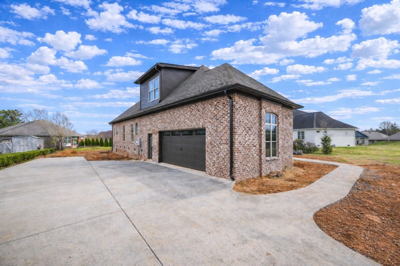 1327 Mallard Dr, Spring Hill, TN 37174