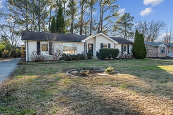 7483 Stacy Dr, Nashville, TN 37221