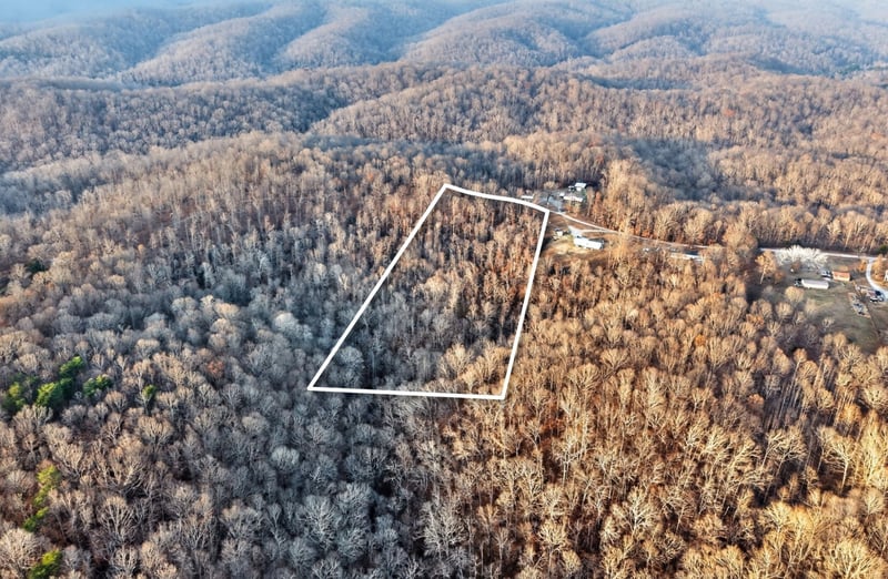 100 Waynoe Rd, Ashland City, TN 37015