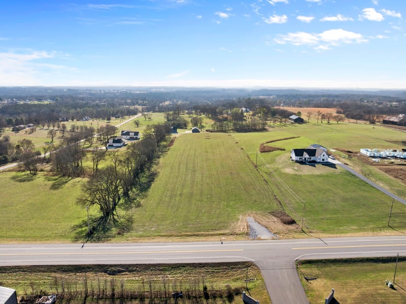 2768 Hartsville Pike, Castalian Springs, TN 37031